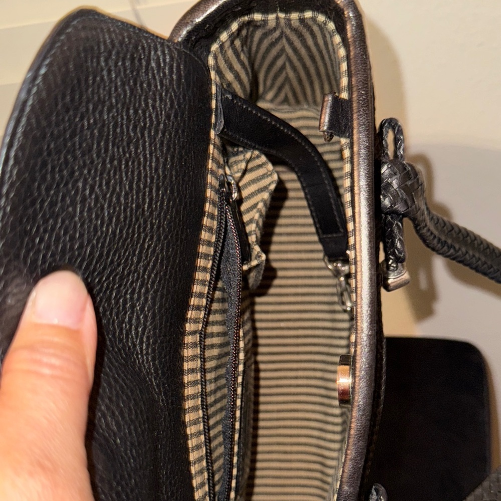 Brighton Women’s Black Croc Embossed Pebbled Leather Small Tote Bag Purse - Picture 10 of 14
